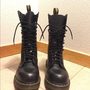 dr martens 1940 5400